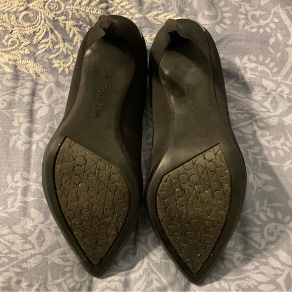 Calvin Klein dress heels - Picture 5 of 6